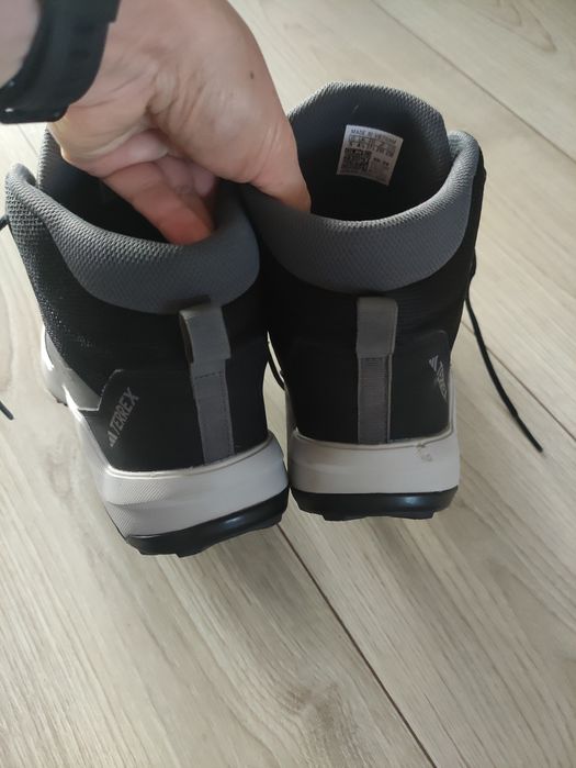 Buty chłopięce r. 37 i 1/3