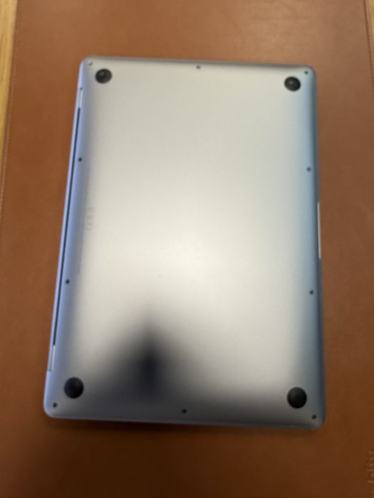 Macbook Air 13" M1 A2337 8GB/256GB