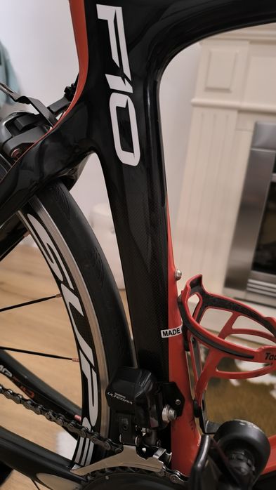 Pinarello Dogma F10 Full Carbon Ultegra Di2 2x11