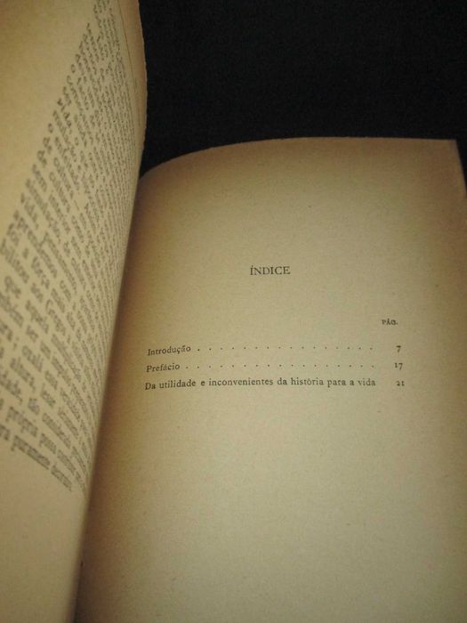 Livro Da Utilidade e Inconvenientes da História para a Vida Nietzsche