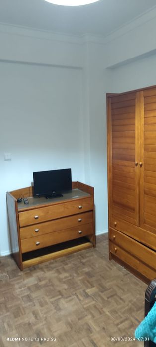 Quarto para arrendar