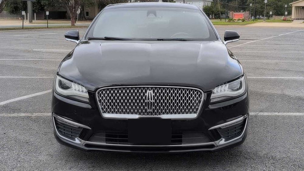 Lincoln MKZ Hybrid Reserve      2017