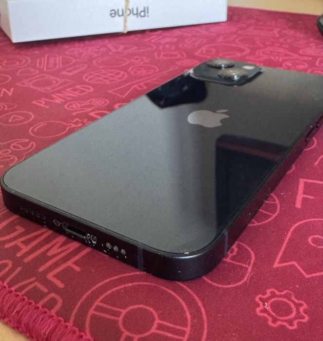 iPhone 13 128GB com capa Magsafe