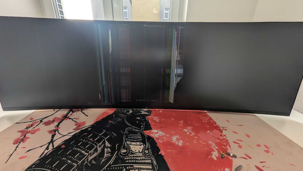 Monitor LG UltraWide 49" IPS 49WL95C-WE Curved 32:9 5120x1440px zakrzywiony - uszkodzony