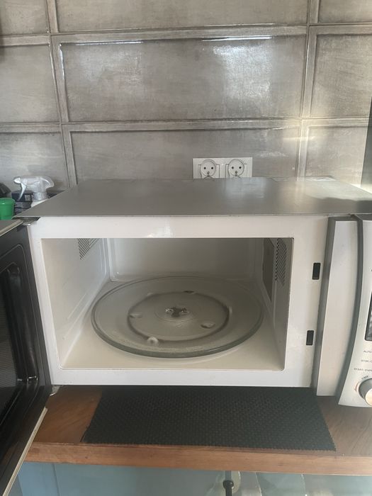 Mikrofalówka Candy - nie grzeje