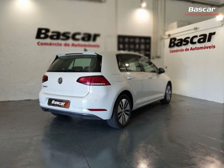 VW e-Golf AC/DC