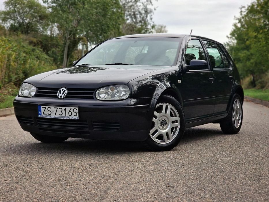 Volkswagen Golf 1.9 TDI 110KM climatronic FULL SKÓRY tempomat CZARNA PODSUFITKA alufel