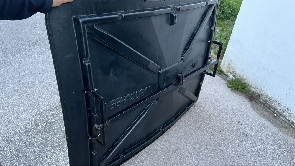 Tela para projetor - Rigida -1,5x1,2