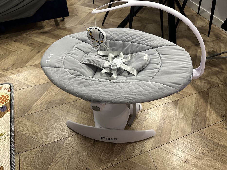 Lionelo Iris Bujaczek leżaczek 360° 0-9kg