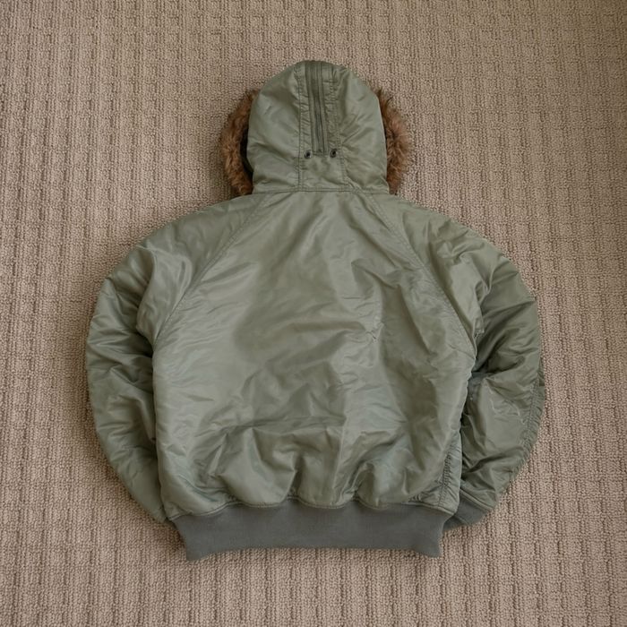 Alpha industries n2b