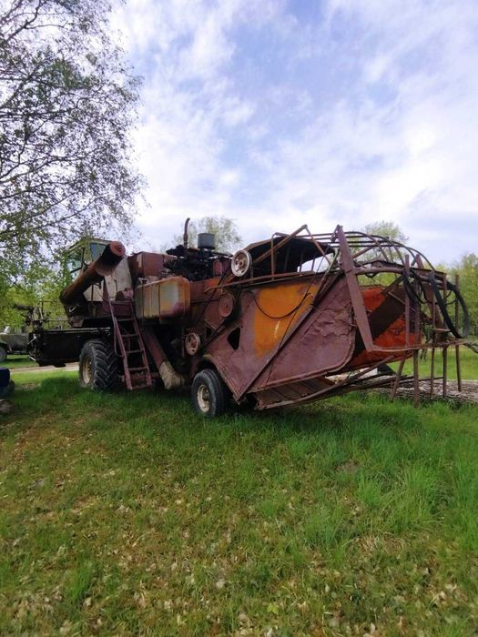 Комбайн НИВА СК-5 обо запчастинами обмін на дрова