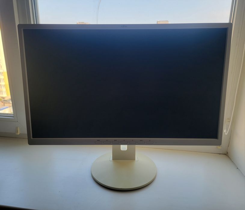 Монитор fujitsu b24 te pro с проводами