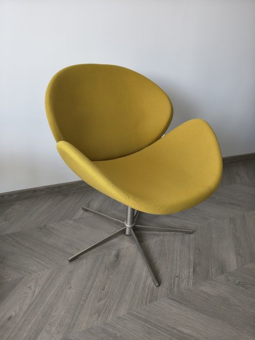 Designerski fotel BoConcept Ogi obrotowy zółty Kraków