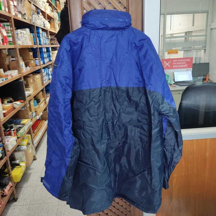 Casaco impermeável térmico