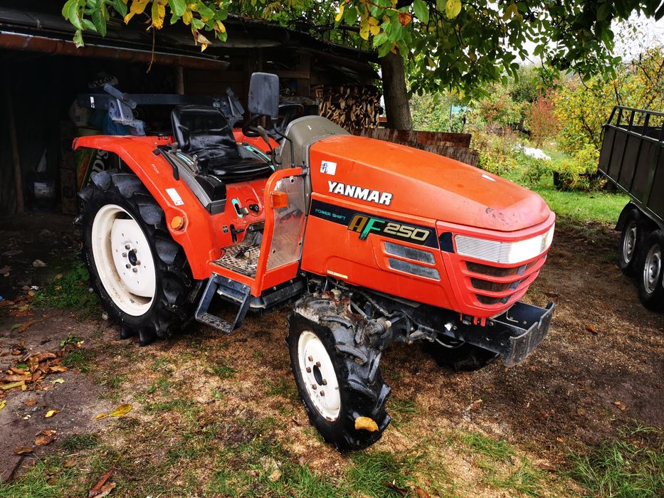 Traktorek Yanmar AF250 25KM