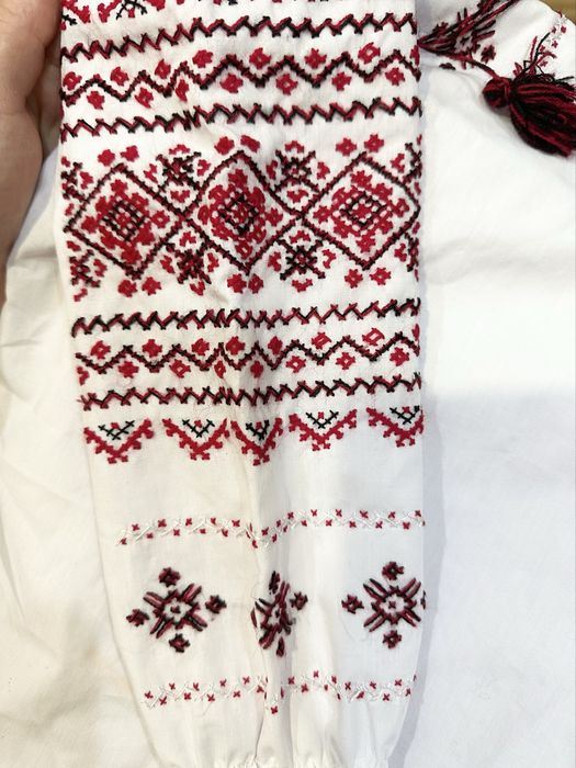 Вишиванка для дівчинки 7-9 років