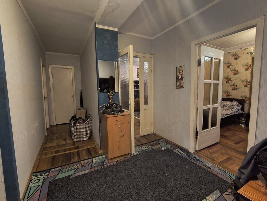 Продаж 3-кім. квартири 65.8м2 в. Грушевського м. Стебник