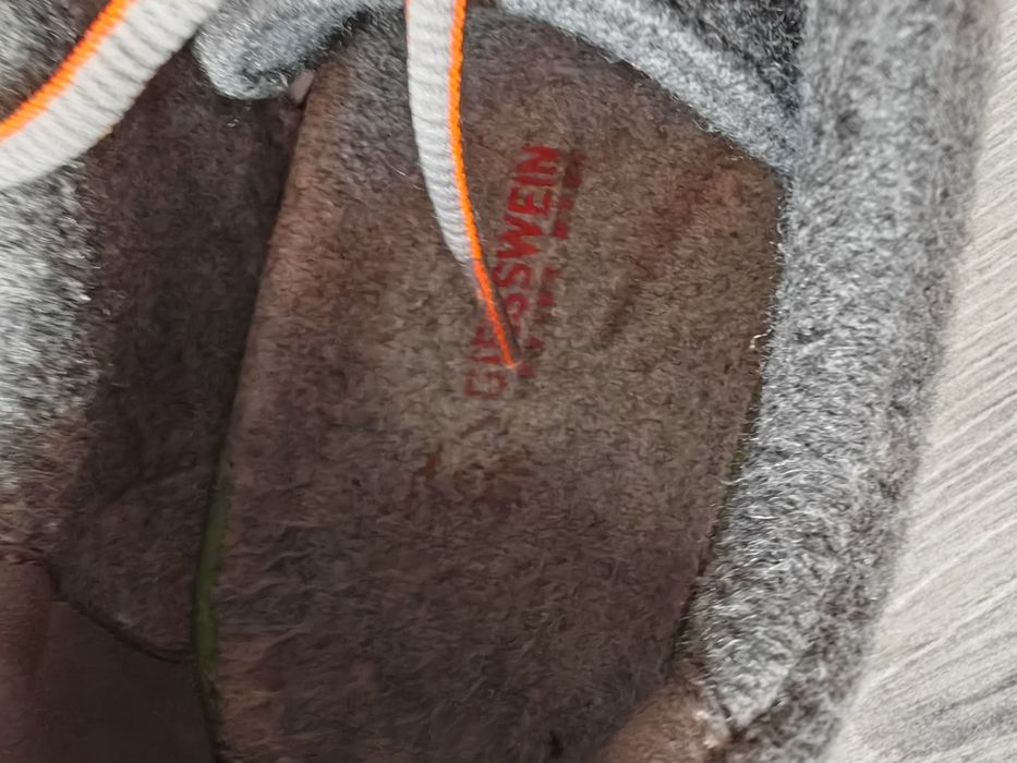 Super model butów biegowych z wełny merino Giesswein Merino Runners 46