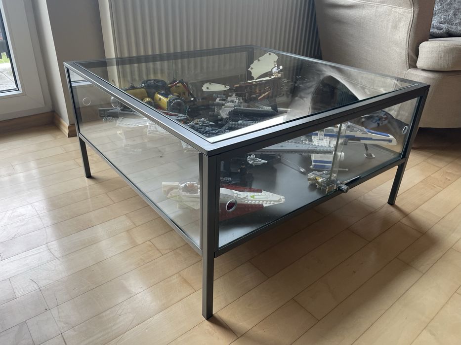 Stolik witrynka metalowy