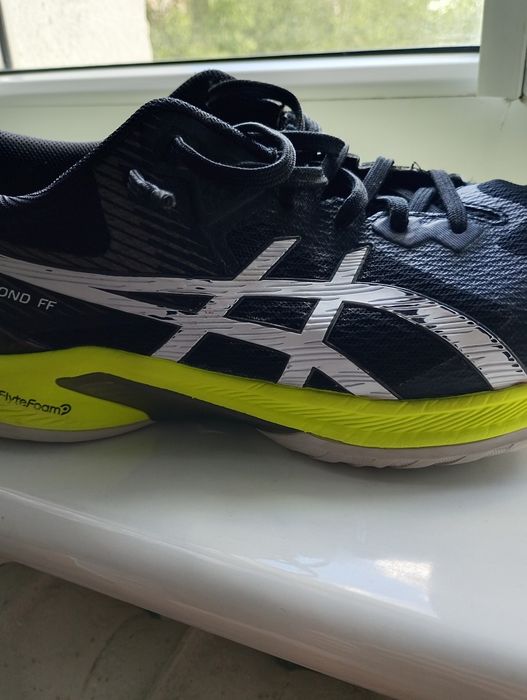 Asics Beyond na halę