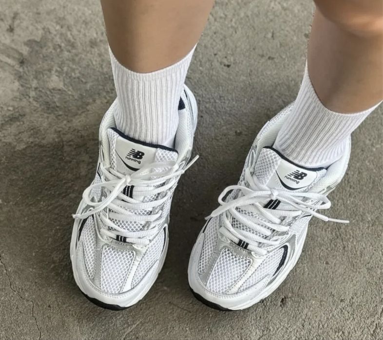New Balance 530 White/Silver – Klasyczne Sneakersy Retro