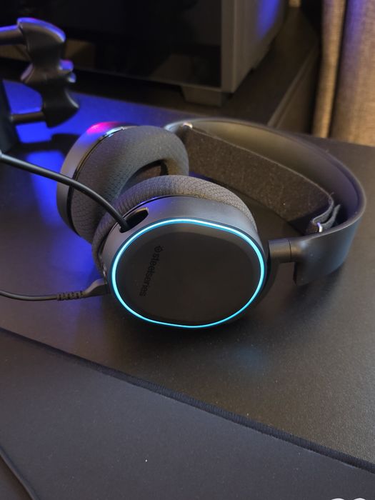 Headset STEELSERIES ARCTIS 5 - usado como novo