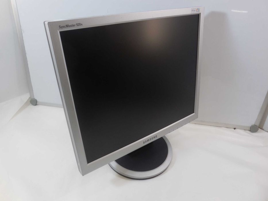 Монитор Samsung 920N 19''
