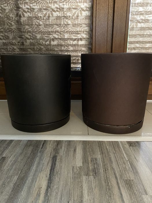 Donice z podstawkami - komplet w roznych rozniarach