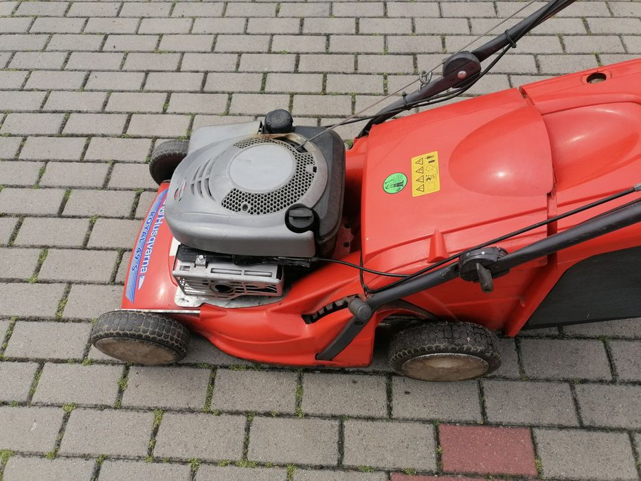 Sprzedam kosiarkę spalinową husqvarna