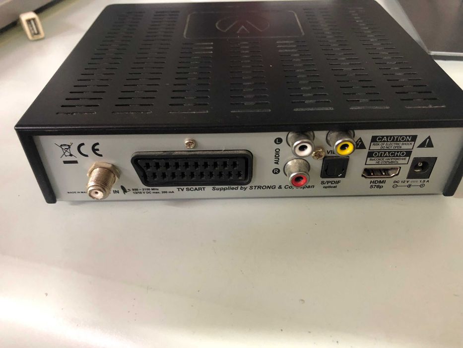 Тюнер супутниковий Viasat