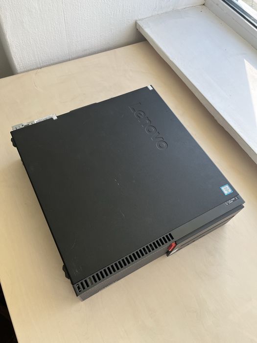 Lenovo Thinkcentre M900 SFF  i5-6500 16 gb