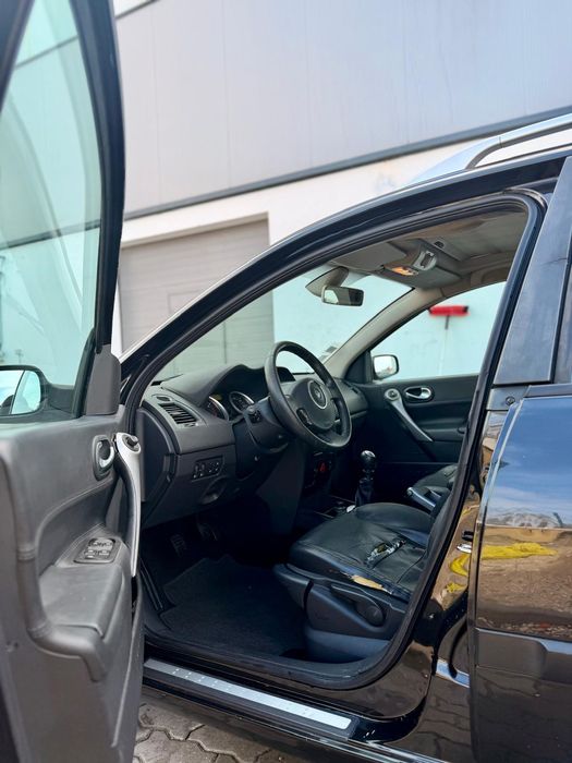 Renault  Megane  2.0