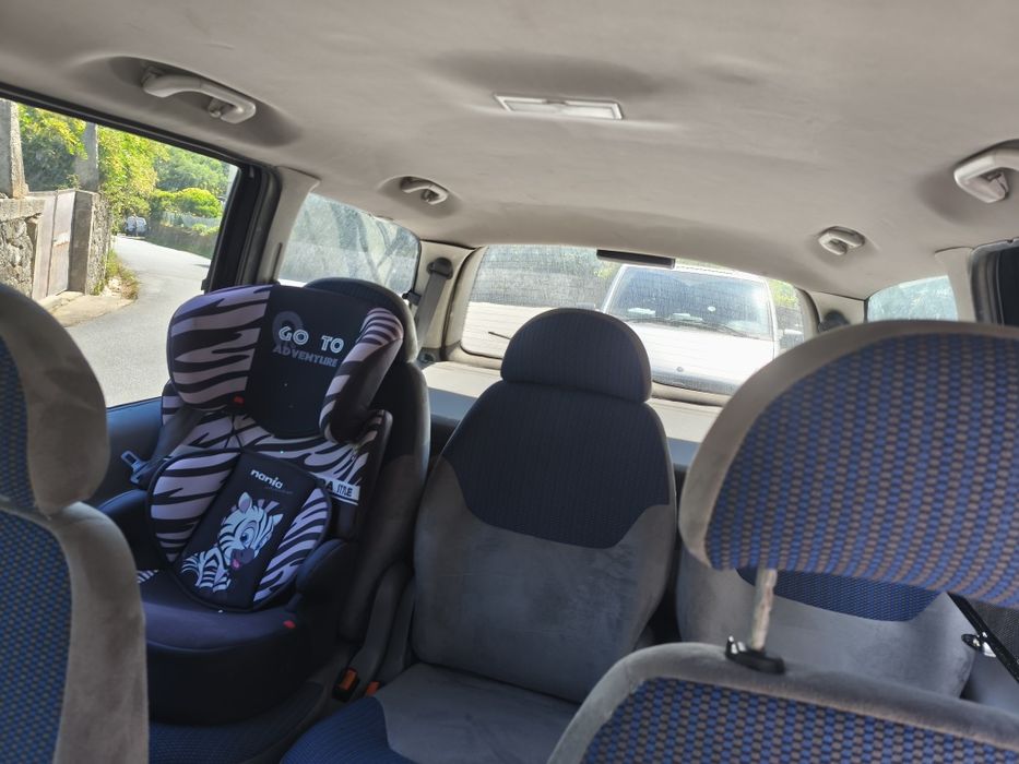 Ford galaxy em  Bom estado