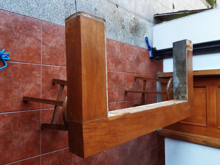 Trave para lareira (chaminé)