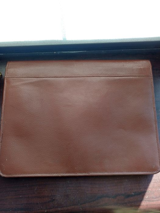 Шкіряна папка для документів