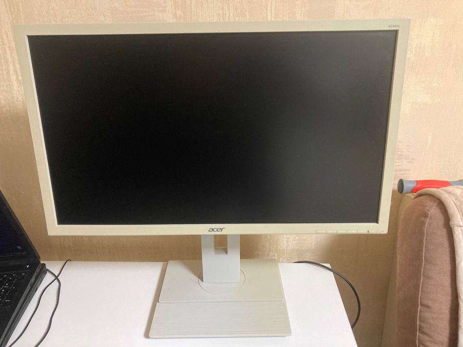 LCD monitor ACER B246HL