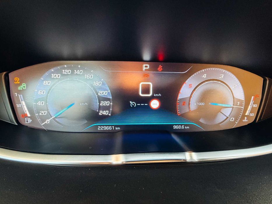 Peugeot 3008 BlueHDi 130 Stop & Start EAT8 Allure