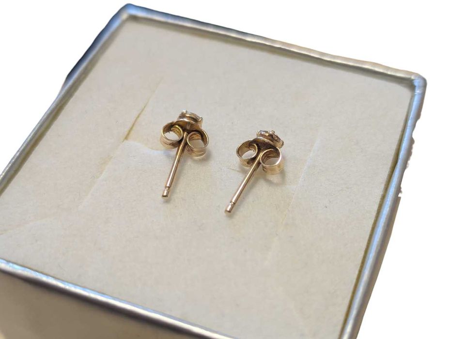 Złote kolczyki 585 14K 0,68 g dł. 12 mm