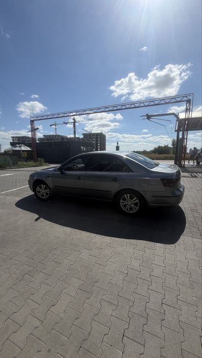 Hyundai sonata 2009