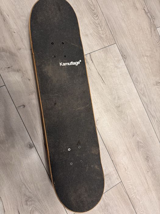 Deskorolka kamuflage