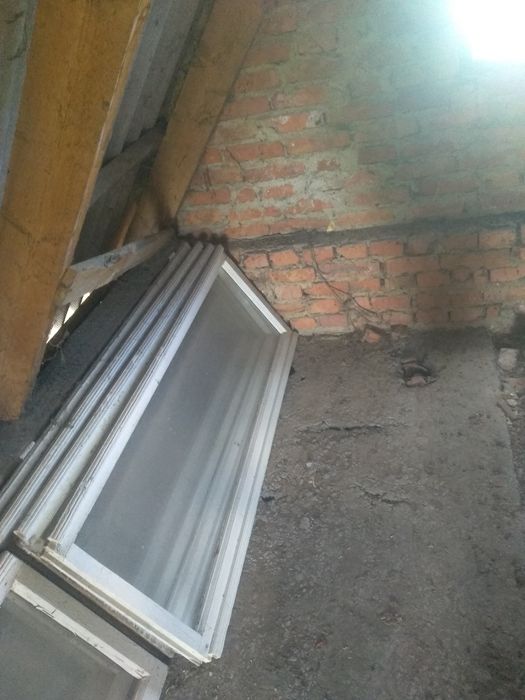 Вікна дерев'яні бу в хорошому стані