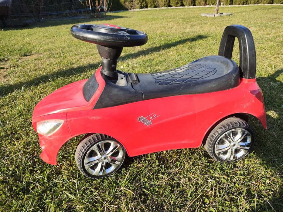 Rowerek trójkołowy i autko