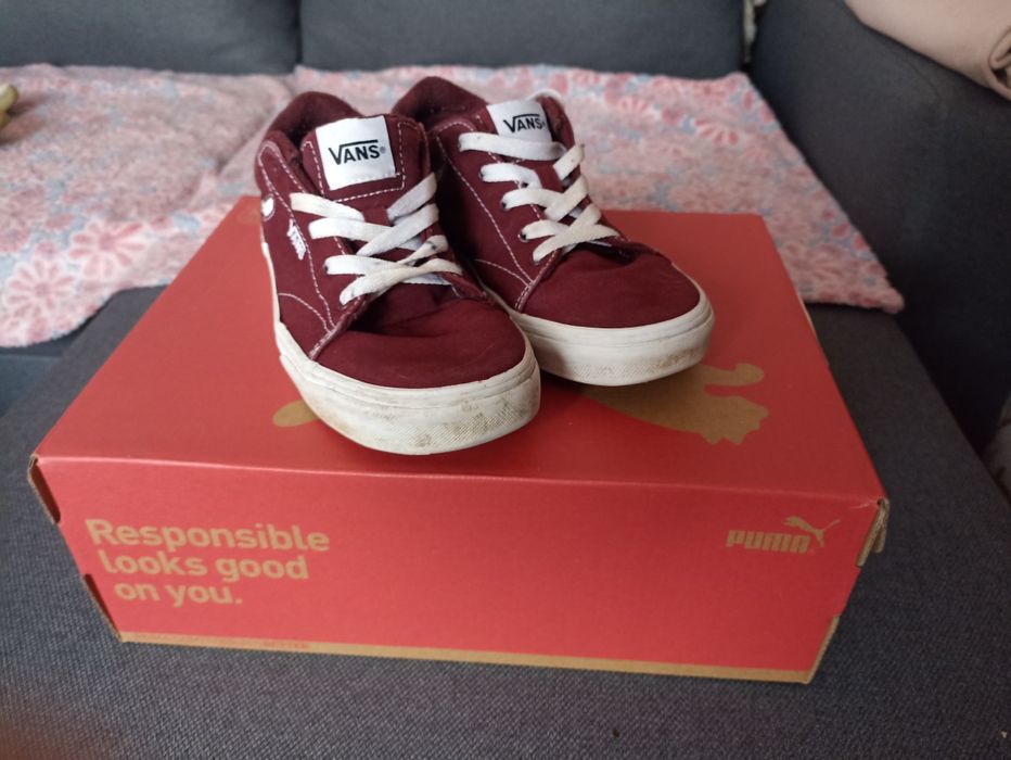 Продам кеди Vans