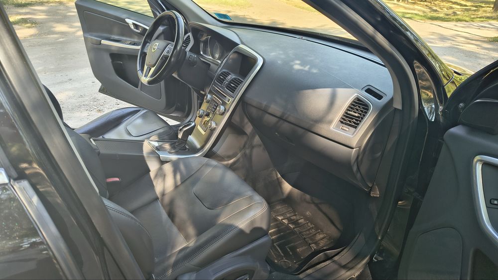 Продам Volvo XC60