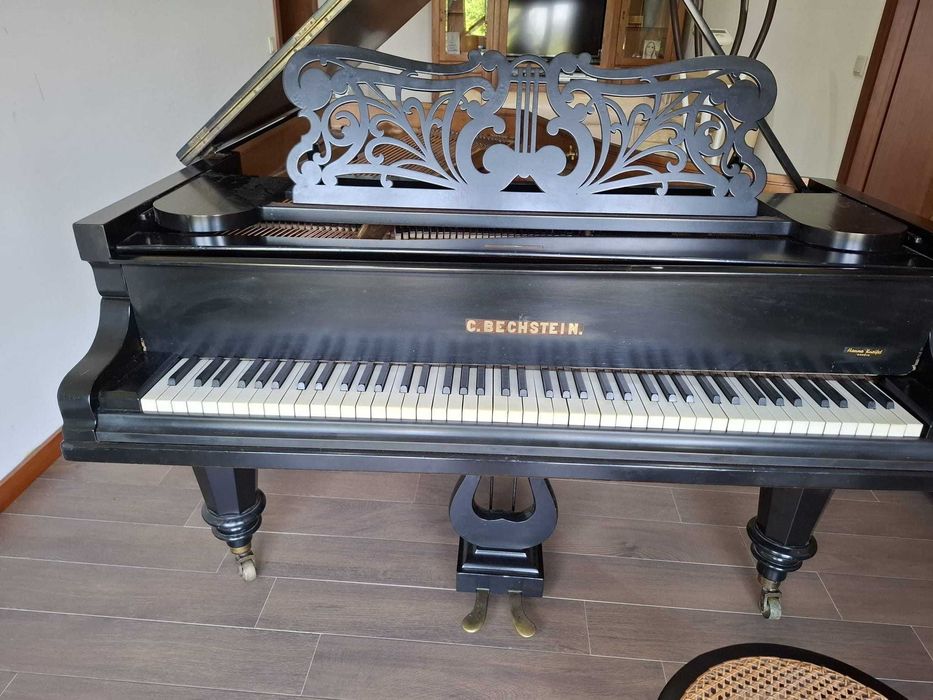 Piano usado C Bechstein