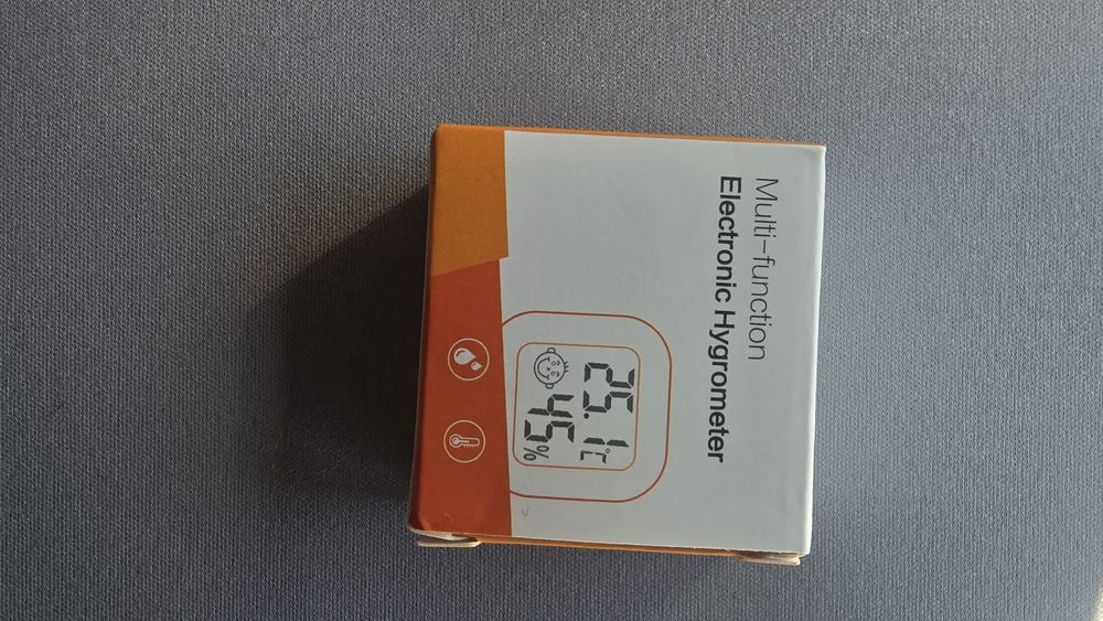 Thermometer and Hygrometer64285997174786121