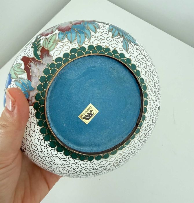 Pote chinês de gengibre com tampa em Cloisonné