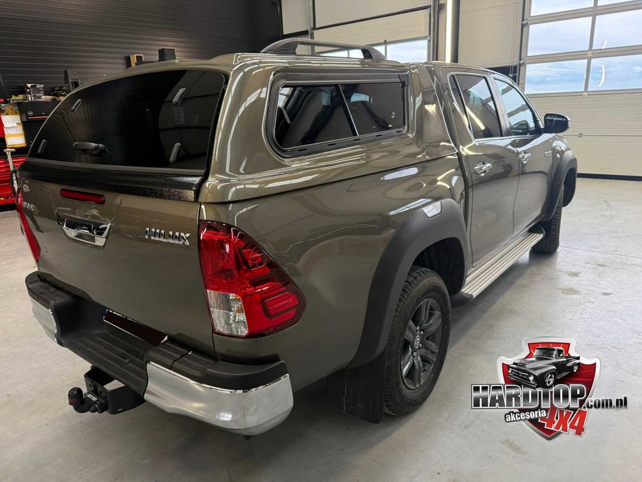 Zabudowa Paki PREMIUM HARDTOP (Szyby Przesuwne) TOYOTA HILUX 2015+ 4x4