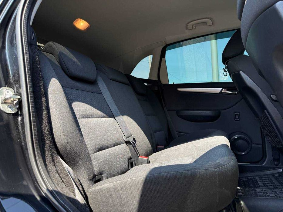 Mercedes-Benz B 170 2008р. 1.7 Бензин АКПП