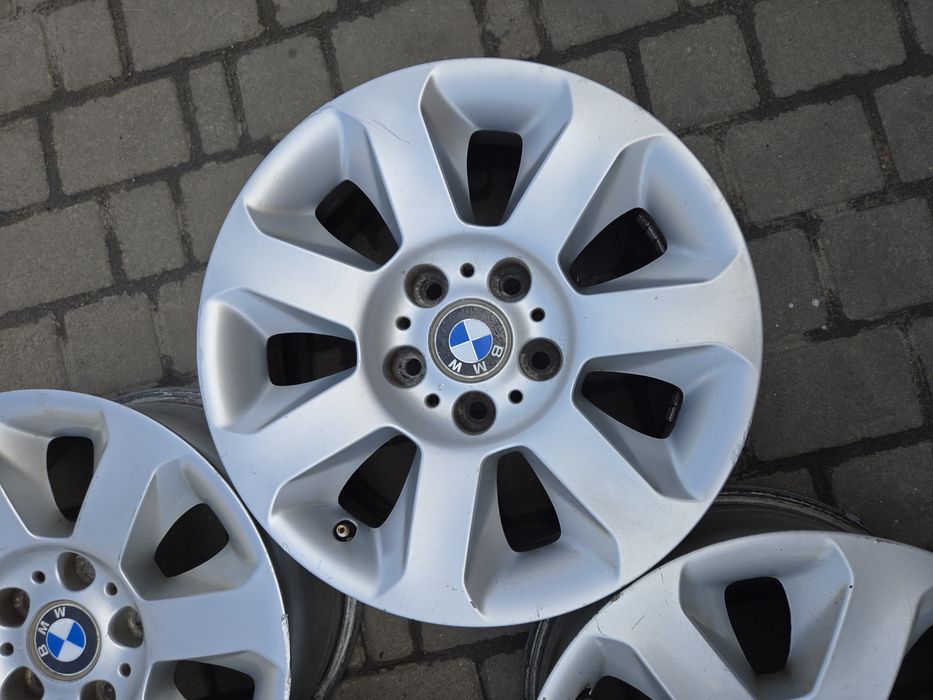 5 120 16 bmw opel Vivaro Renault traffic Volkswagen T5 T6
